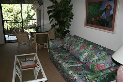 Gardens At West Maui Aparthotel Капалуа Екстериор снимка
